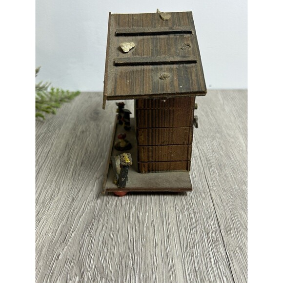 Vintage Wooden Bavarian Lodge Cabin Clock - Clock Works But House Needs TLC - Picture 4 of 12